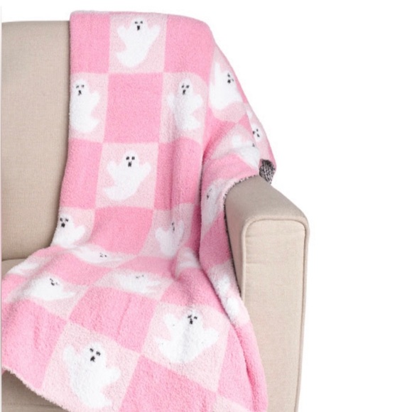 Cupcakes & Cashmere/ Viral Pink Checker Ghost Blanket - Picture 1 of 8